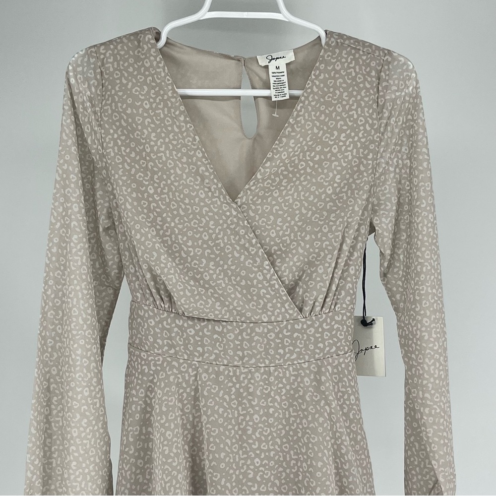 JAPANA NWT LEOPARD PRINT ANIMAL PRINT LONG SLEEVE NATURAL DRESS MEDIUM - Picture 6 of 10
